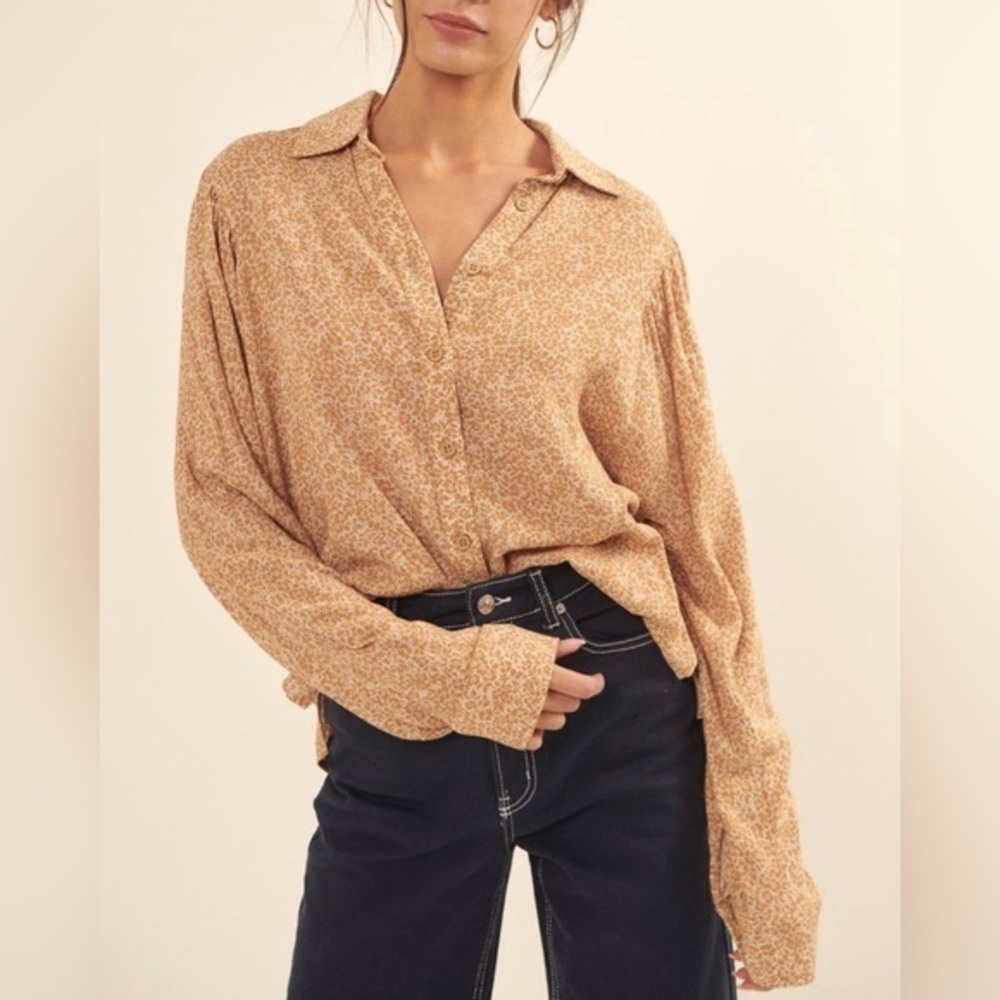 Floral Print Button-Down Blouse in Tan - SMALL